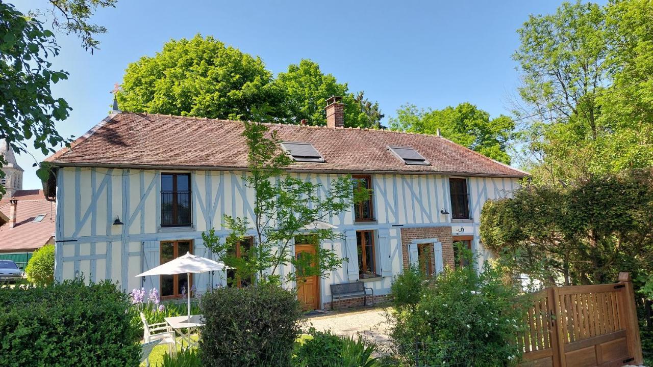 Готель Domaine Du Carouge Lirey Екстер'єр фото