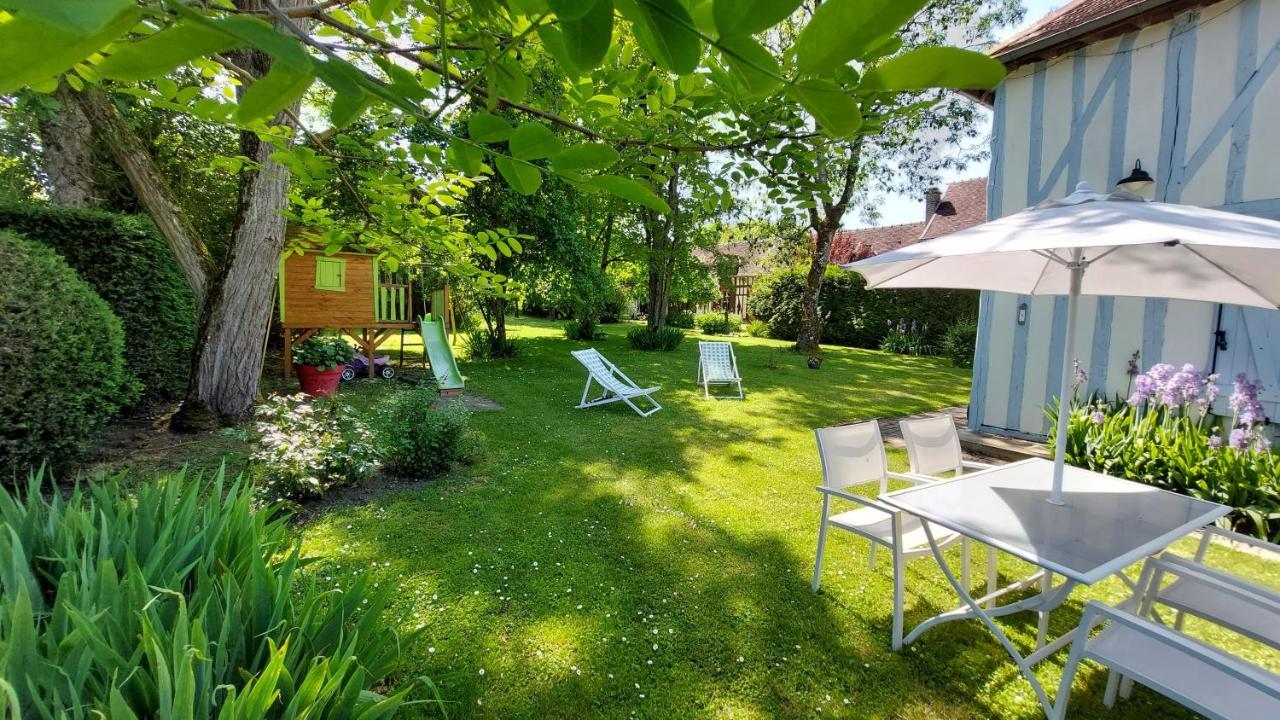 Готель Domaine Du Carouge Lirey Екстер'єр фото