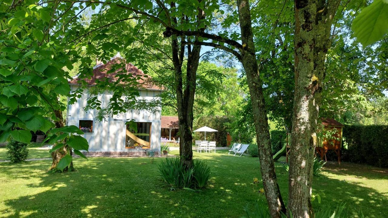 Готель Domaine Du Carouge Lirey Екстер'єр фото