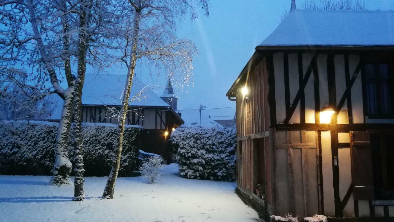 Готель Domaine Du Carouge Lirey Екстер'єр фото